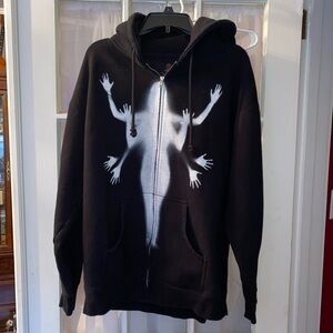 Madness hooded sweatshirt full zipper size XL in great condition